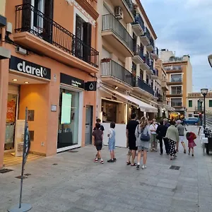 https://apartamento-en-el-centro-del-puerto-cambrils-ideal-6-personas.catalonia-hotels.com